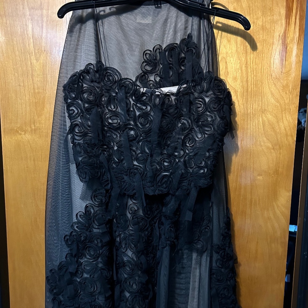 Stunning Designer 2 Piece Gown by Haneza Sz 6